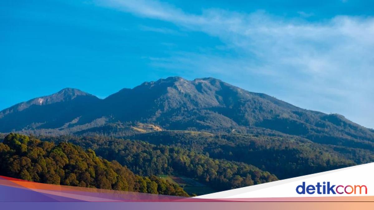 Kementerian ESDM Tegaskan Gunung Lawu Tak Masuk Wilayah Kerja Panas Bumi