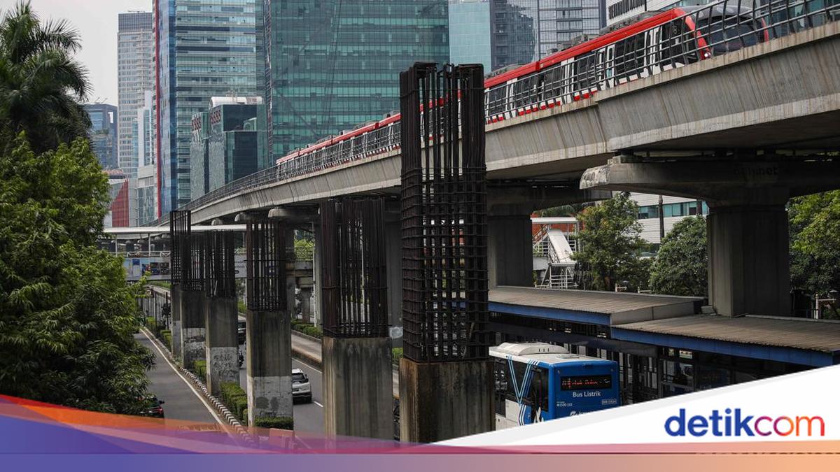 Tidur Pramono Tak Nyenyak gegara Tiang Monorel Mangkrak