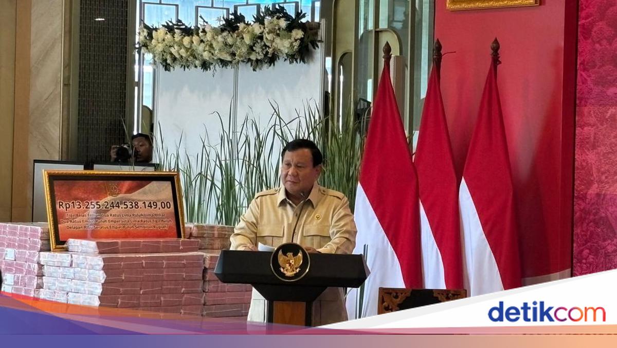 Pesan Prabowo di Depan 'Gunungan' Rp 13 T Sitaan Kejaksaan