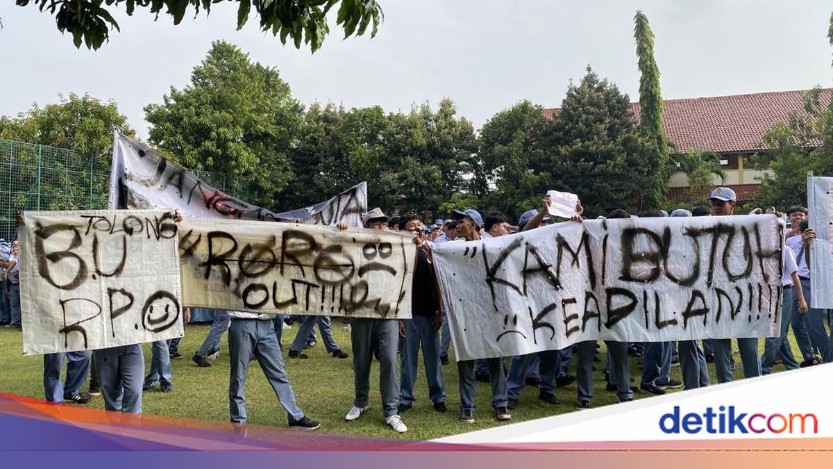 Polisi sudah menetapkan Chiko Raditya Agung Putra sebagai tersangka kasus pelecehan seksual berbasis digital dengan mengedit menggunakan AI.

Via @detikjatengcom