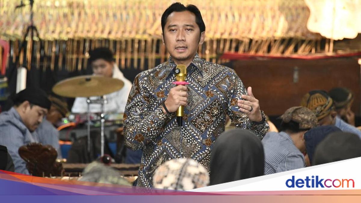 Pagelaran Wayang Kulit di Pacitan, Ibas Ajak Warga Lestarikan Budaya
