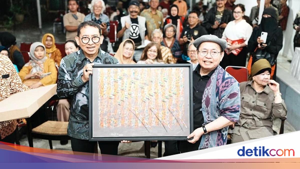 Fadli Zon Apresiasi Pameran 'Dinamika dalam Diam' 2 Maestro Seni Rupa