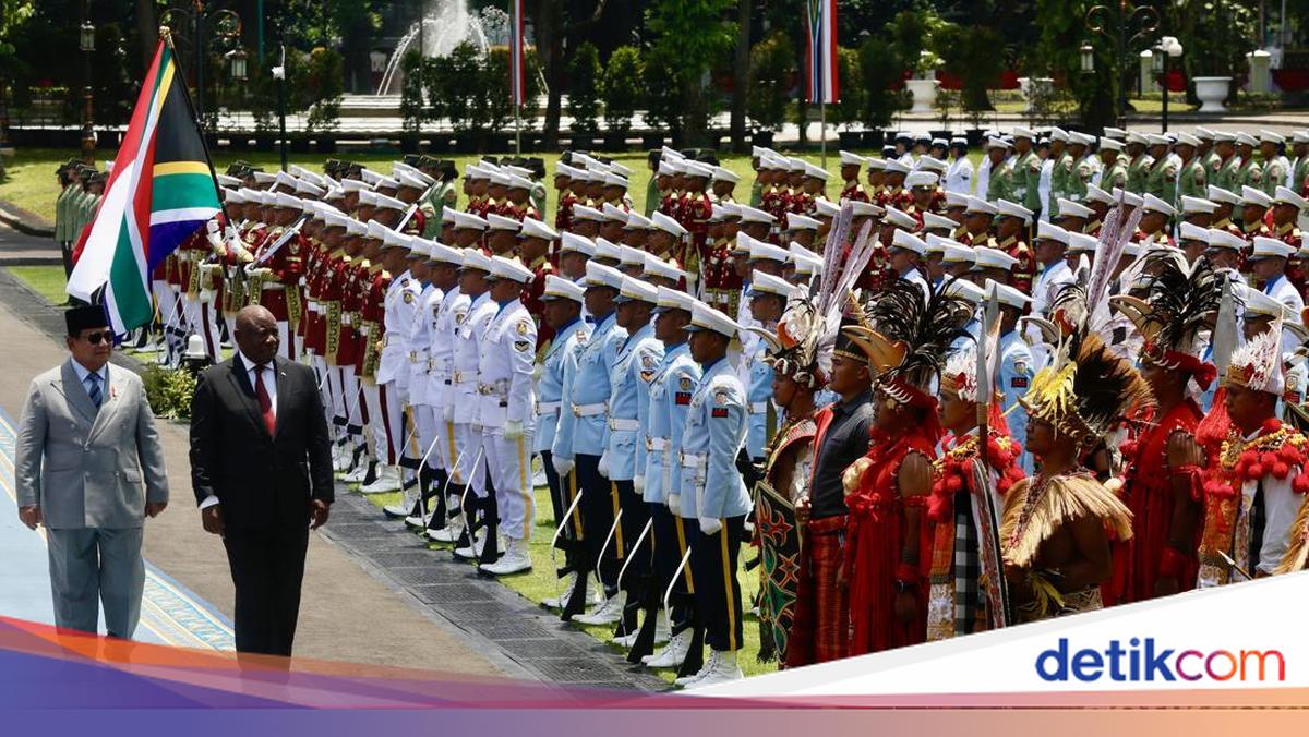 Prabowo Cerita ke Presiden Afsel Pasang Foto Mandela di Kantor Gerindra