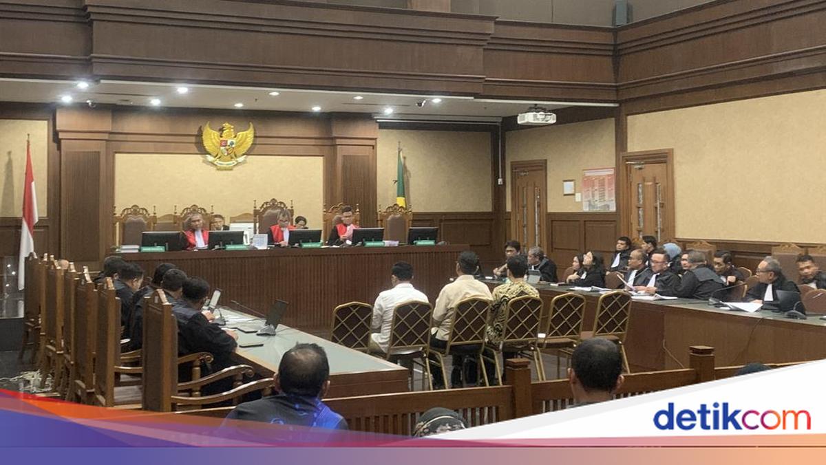 Junaedi Saibih dkk Didakwa Rintangi Penyidikan Perkara Migor hingga Gula
