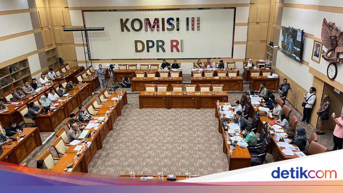 Komisi III DPR Terima Audiensi Polemik Akses Musala di Perumahan Bekasi