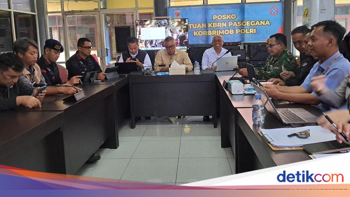 Satgas Angkut 325,7 Ton Material Terpapar Radioaktif di Cikande