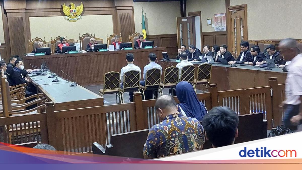 Jaksa Minta Hakim Tolak Eksepsi Terdakwa Korupsi Tata Kelola Minyak Mentah