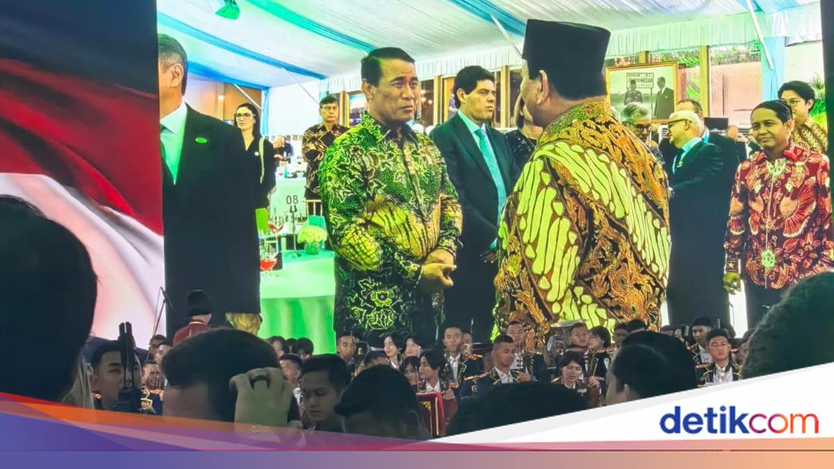 Momen Presiden &amp; Mentan Bincang Santai di Sela Jamuan Makan Malam