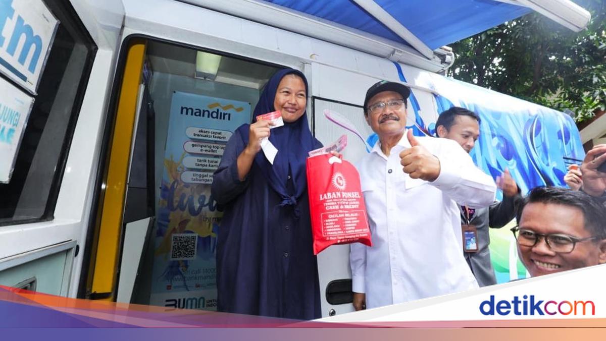 Mensos Tinjau Penyaluran Bansos &amp; Ground Checking Data DTSEN di Bogor