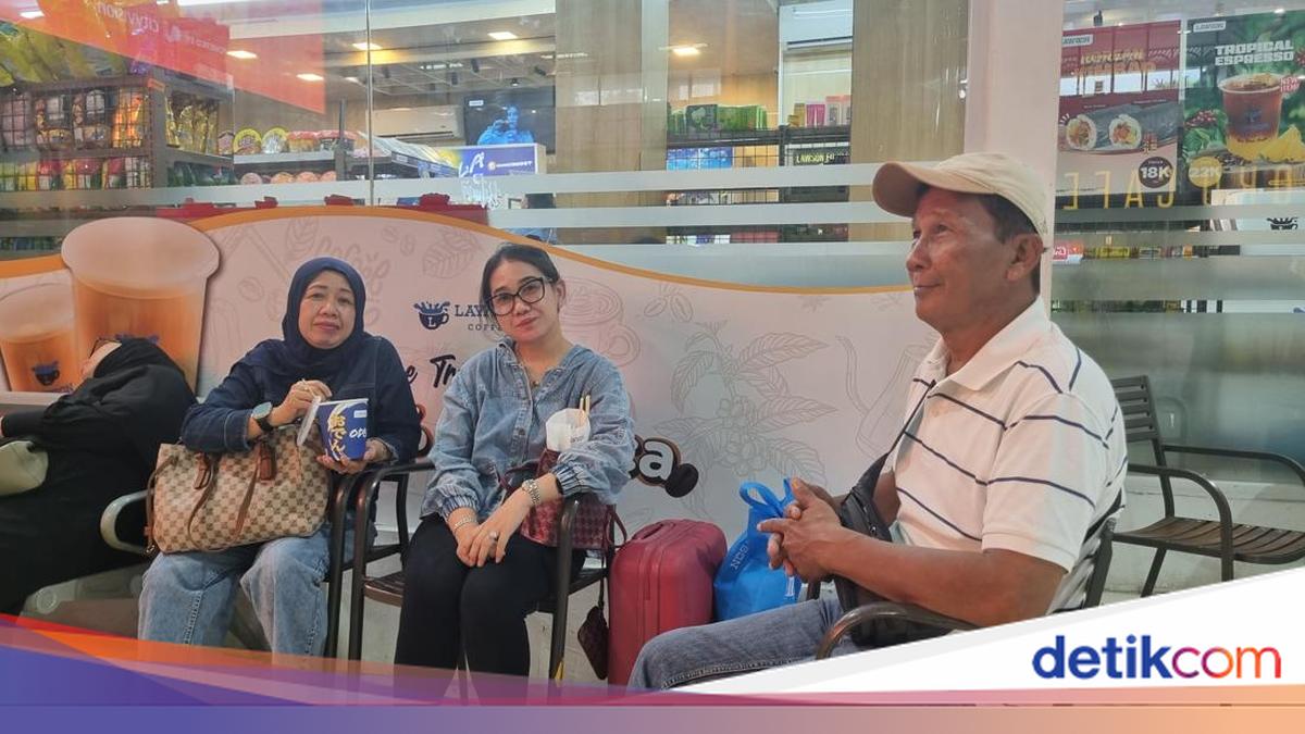 Penumpang Kena Delay Imbas KA Purwojaya Anjlok: Bolak-balik Tanya Petugas