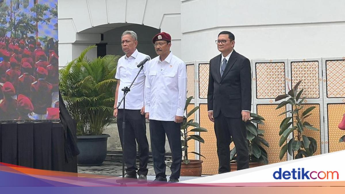 Mensos Pimpin Upacara Sumpah Pemuda Sekolah Rakyat: PR Kita Memakmurkan RI