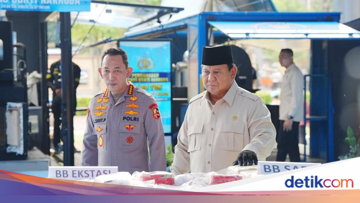 Didampingi Kapolri, Prabowo Cek Barang Bukti Narkoba 214 Ton yang Akan Dimusnahkan