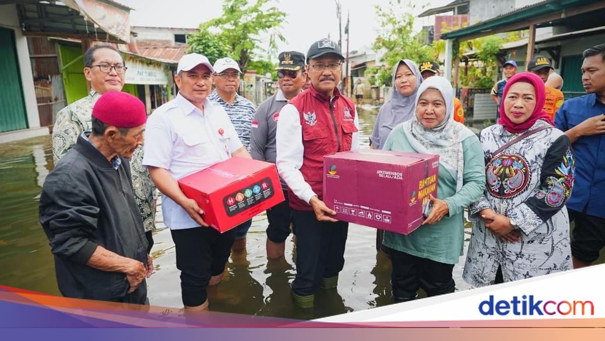 Tinjau Banjir Semarang, Gus Ipul Pastikan Penyaluran Bantuan untuk Korban