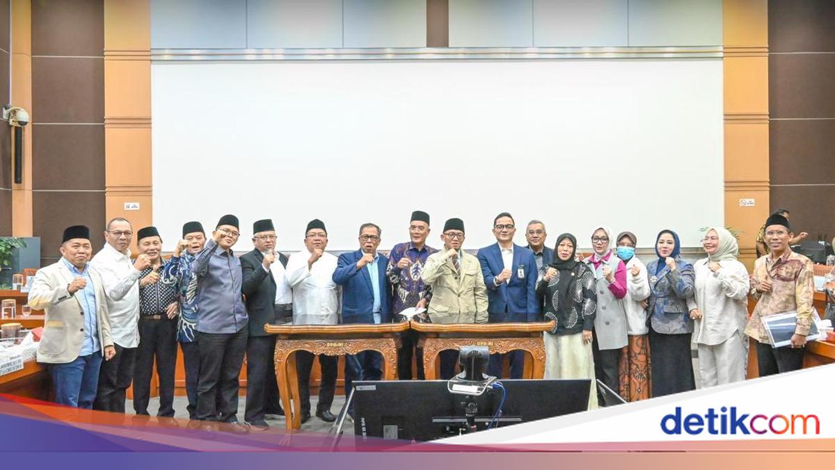 HNW Apresiasi Penurunan Biaya Haji 2026, Minta Layanan Ditingkatkan