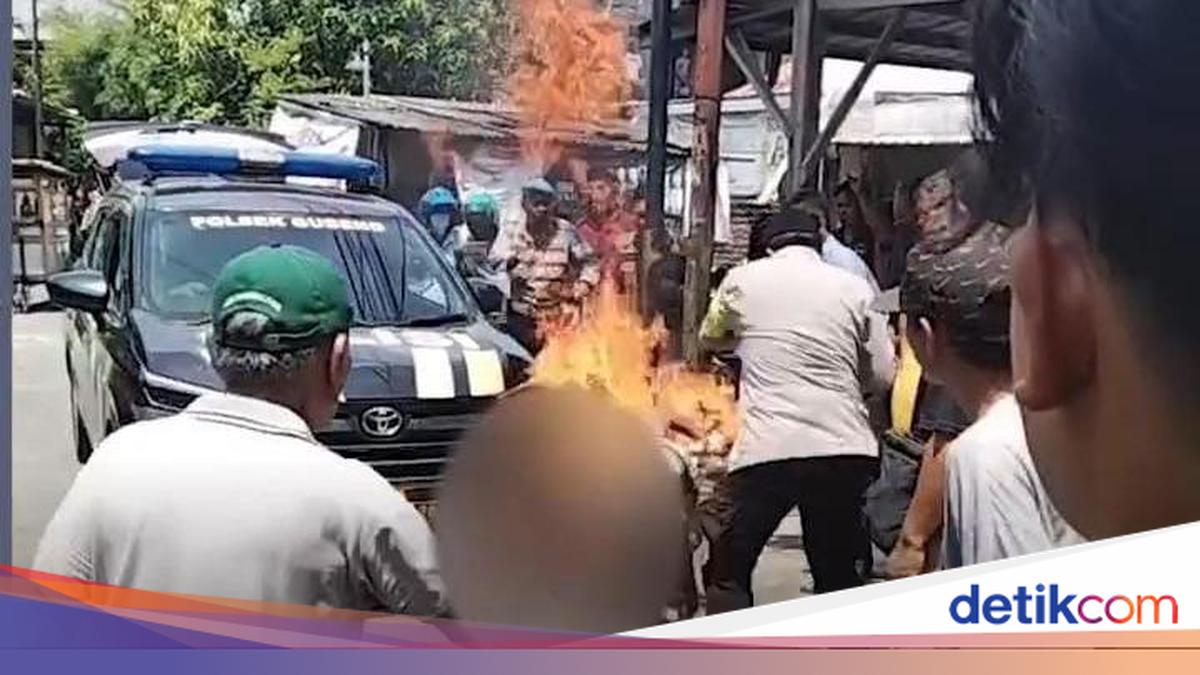 Geger Pencuri Motor Diikat dan Dibakar Massa di Surabaya