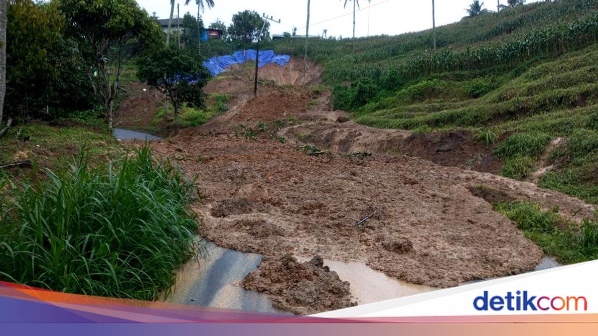 Longsor 100 Meter Tutup Jalur Utama Tulungagung-Trenggalek via Pagerwojo