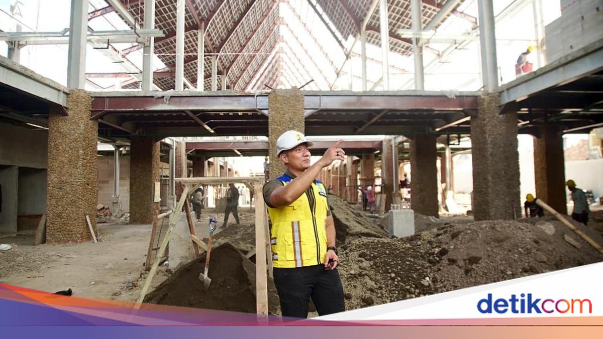 AHY Cek Revitalisasi Inggrisan & Pasar Banyuwangi: Arsitekturnya Menarik