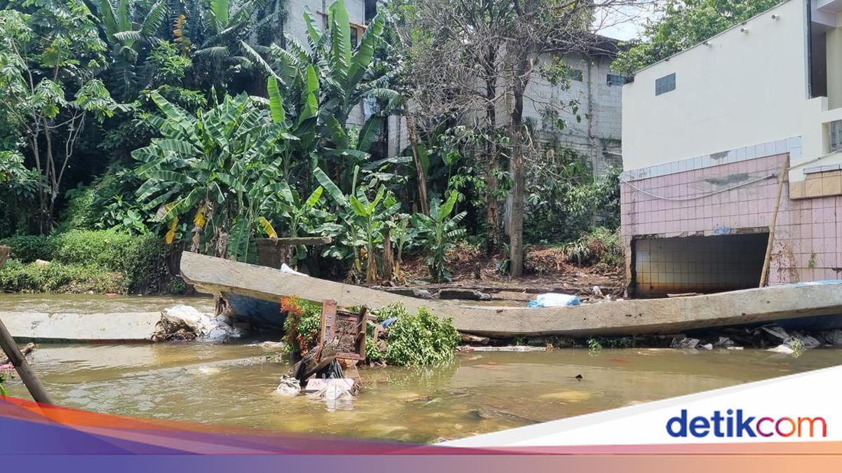 3 Penyebab Tanggul Baswedan di Jati Padang Jaksel Jebol