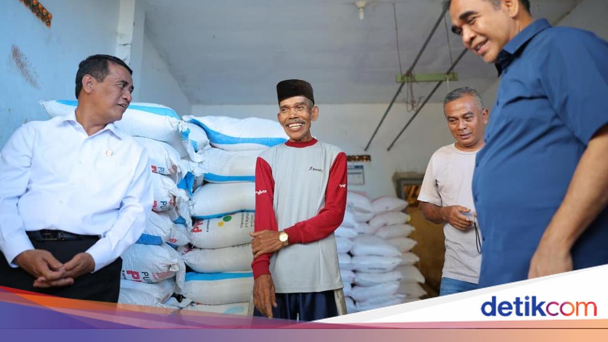 Ketua MPR dan Mentan Sidak Kios Pupuk, Petani Gembira Harga Makin Murah