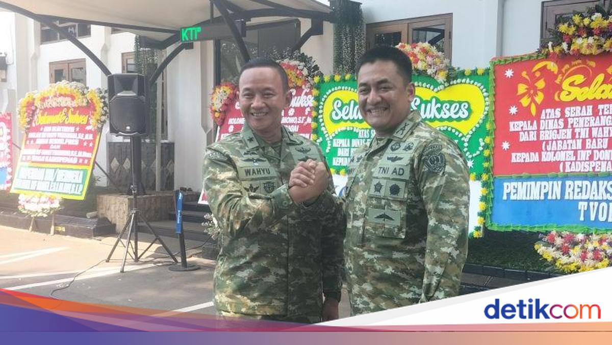 Brigjen Wahyu Lepas Jabatan Kadispenad, Digantikan Kolonel Donny