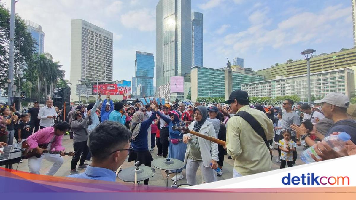 Orkes Dangdut Meriahkan CFD Bundaran HI, Warga Olahraga Sambil Joget Bareng
