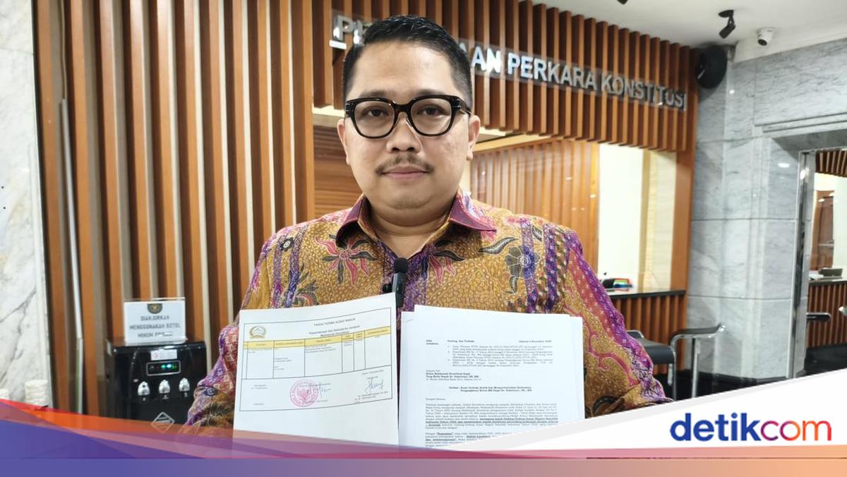 Ahli Tata Negara Surati MK, Tuding Jabatan Ketua Tak Sah-Minta 9 Hakim Mundur