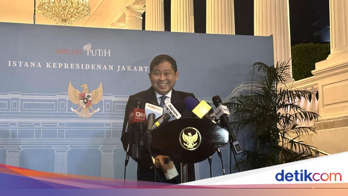 Ignasius Jonan Temui Prabowo di Istana, Bahas Kereta Cepat?