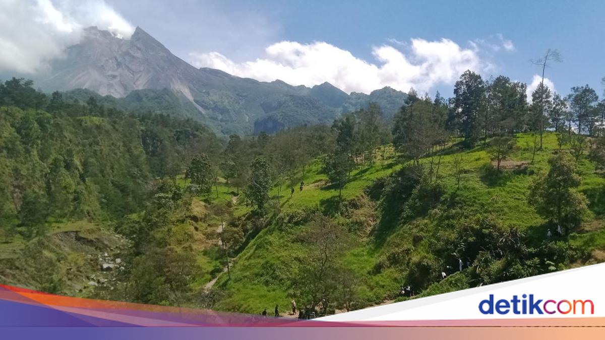 Tim SAR Perluas Pencarian 1 Pendaki Ilegal Hilang di Gunung Merapi