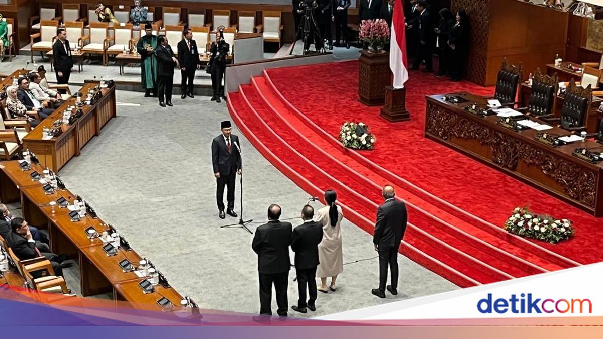 DPR Lantik Anggota PAW Pengganti Gus Alam yang Meninggal Kecelakaan