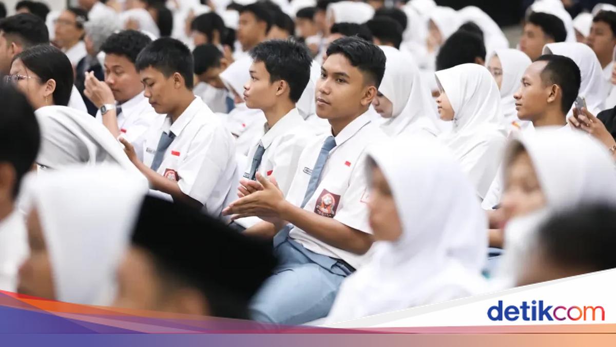 Pramono Dorong Pelajar Jakarta Masuk Perguruan Tinggi Lewat KJP Try Out