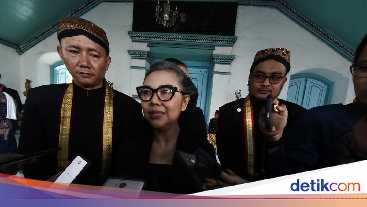 PB XIII Wafat, KGPAA Hamangkunegoro Jadi Penerus Raja Keraton Solo