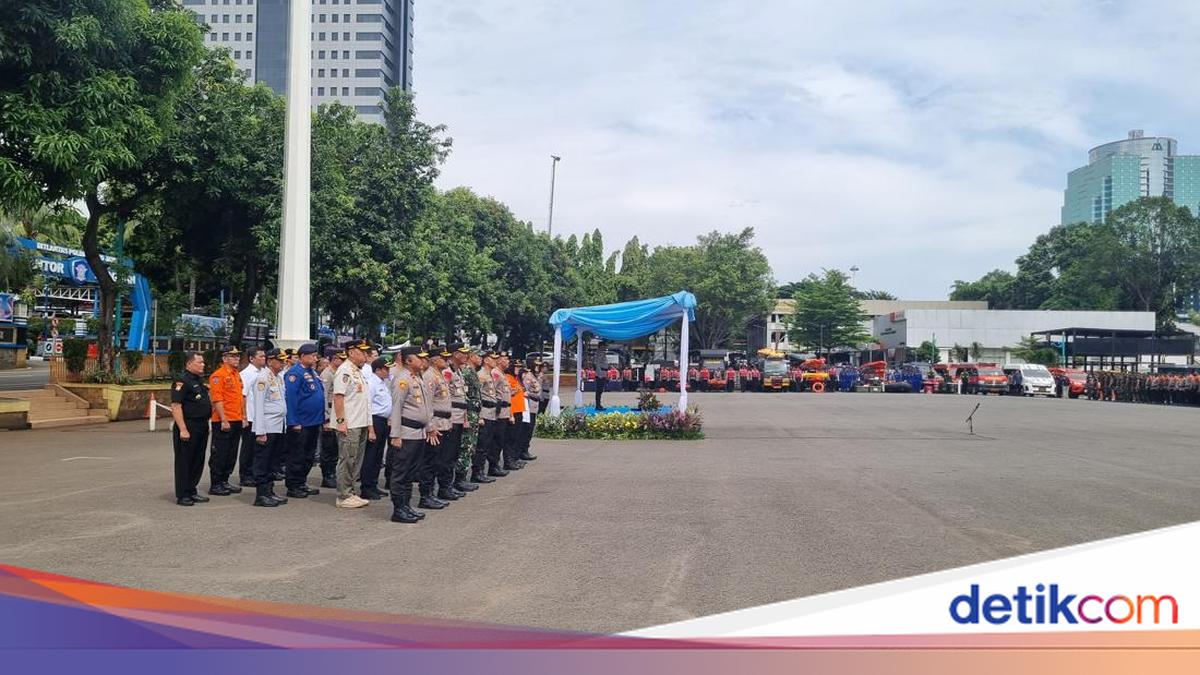 Kapolda Metro Pimpin Apel Siaga Bencana, Ratusan Personel Dikerahkan