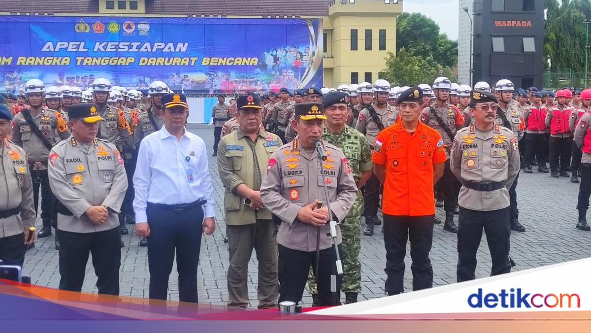 Cek Sarpras, Kapolri Pastikan Kesiapan Hadapi Bencana