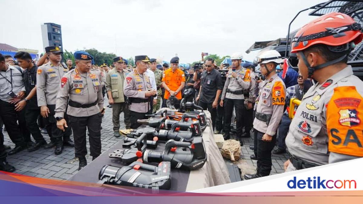 Kapolri Pimpin Apel Tanggap Darurat Bencana, Komitmen Beri Rasa Aman untuk Masyarakat