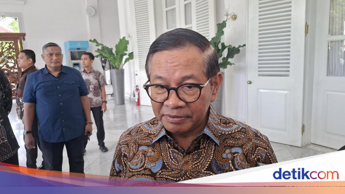Pramono Beri Waktu Adhi Karya 1 Bulan Bongkar Tiang Monorel Mangkrak