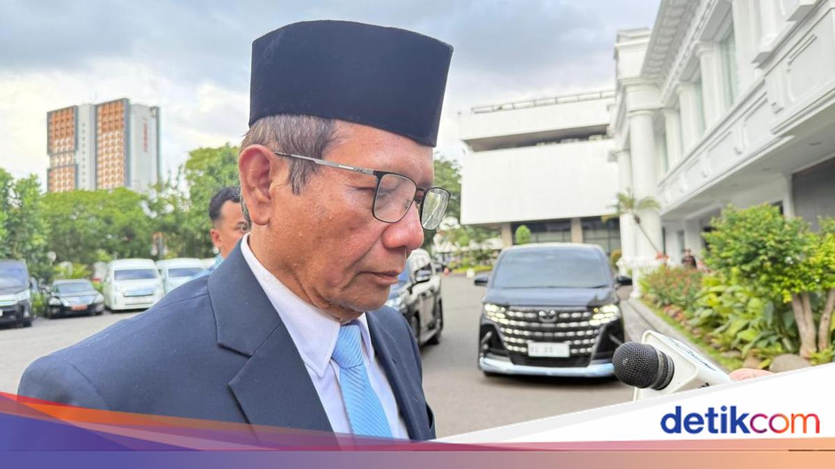 Jimly Asshiddiqie-Mahfud ke Istana Jelang Pelantikan Komite Reformasi Polri