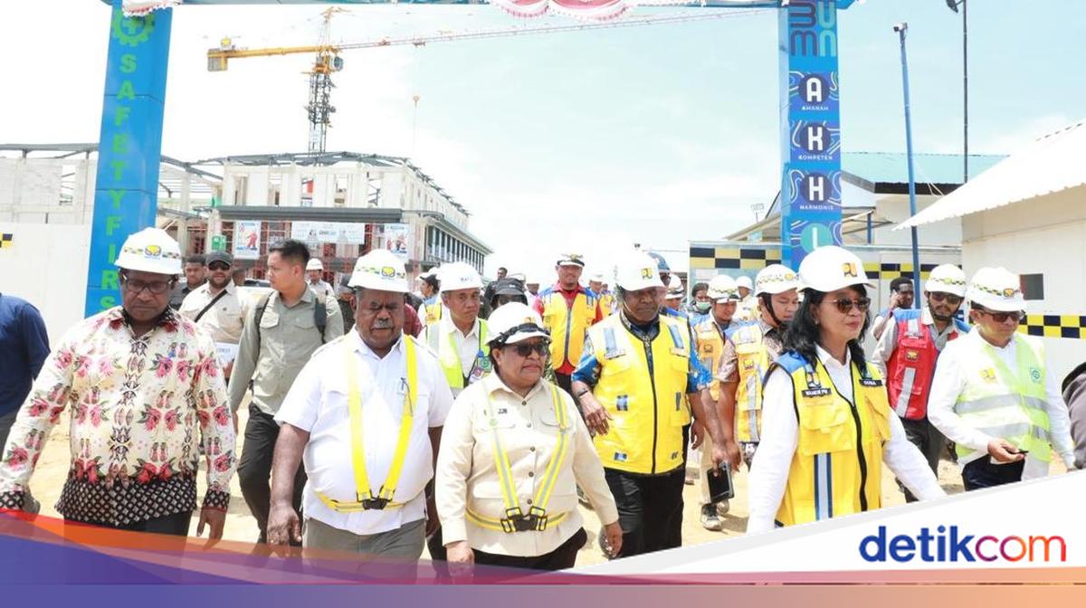 Tinjau Proyek KPP di Sorong, Wamendagri Minta Orang Asli Papua Dilibatkan