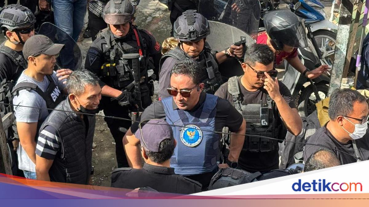 BNN-Polri Kembali Gerebek Kampung Bahari Terkait Narkoba, 9 Orang Dibekuk