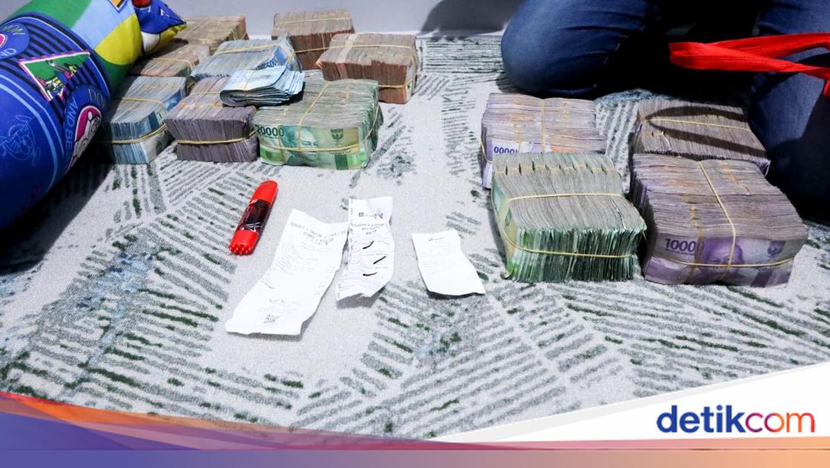 Duit Rp 5 M hingga Emas 500 Gram di Kampung Bahari Diduga Hasil Narkotika