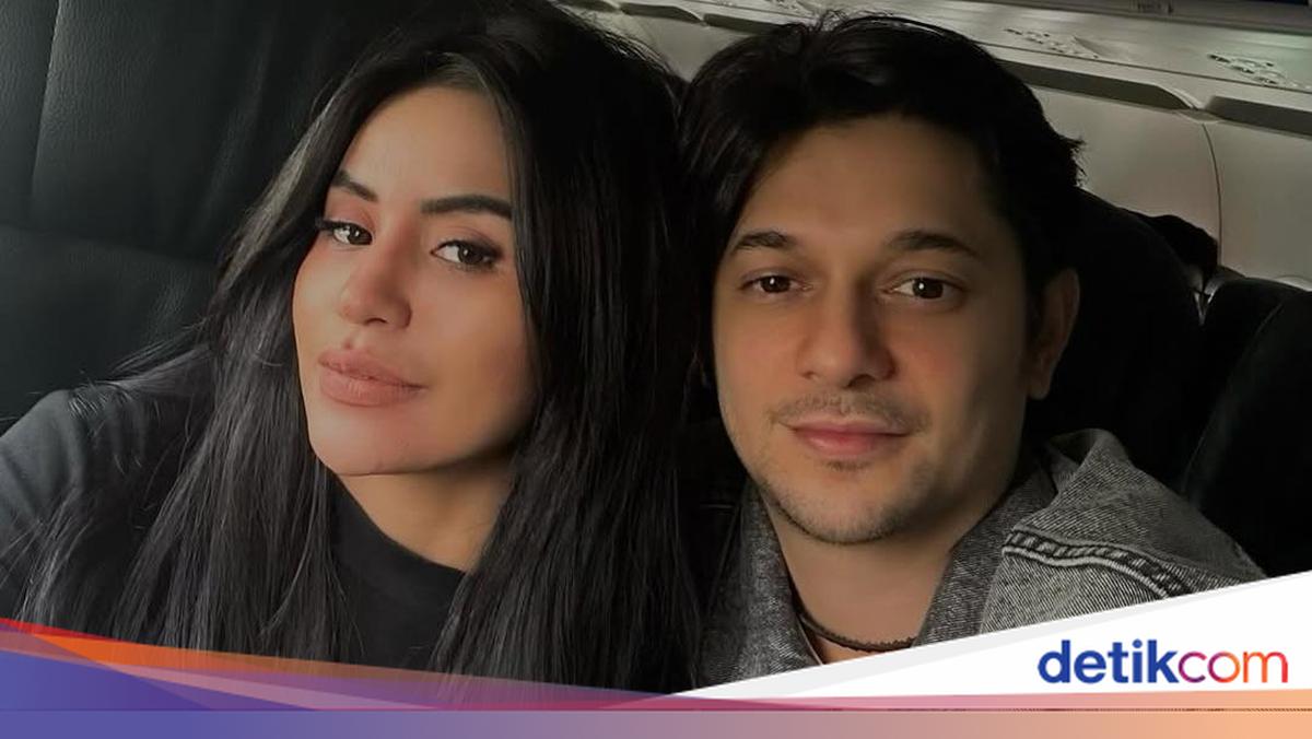 Andrew Andika Jalani Ramadan Pertama dengan Violentina Kaif