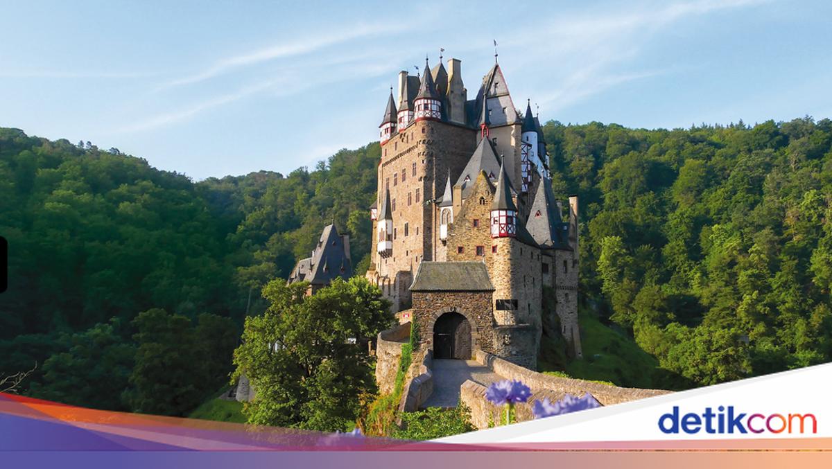 Istana Eltz di Jerman menjadi daya tarik tersendiri. Sebab, istana ini dibangun di tempat yang indah dan telah berusia hampir 870 tahun. ✨️

via @detik_properti