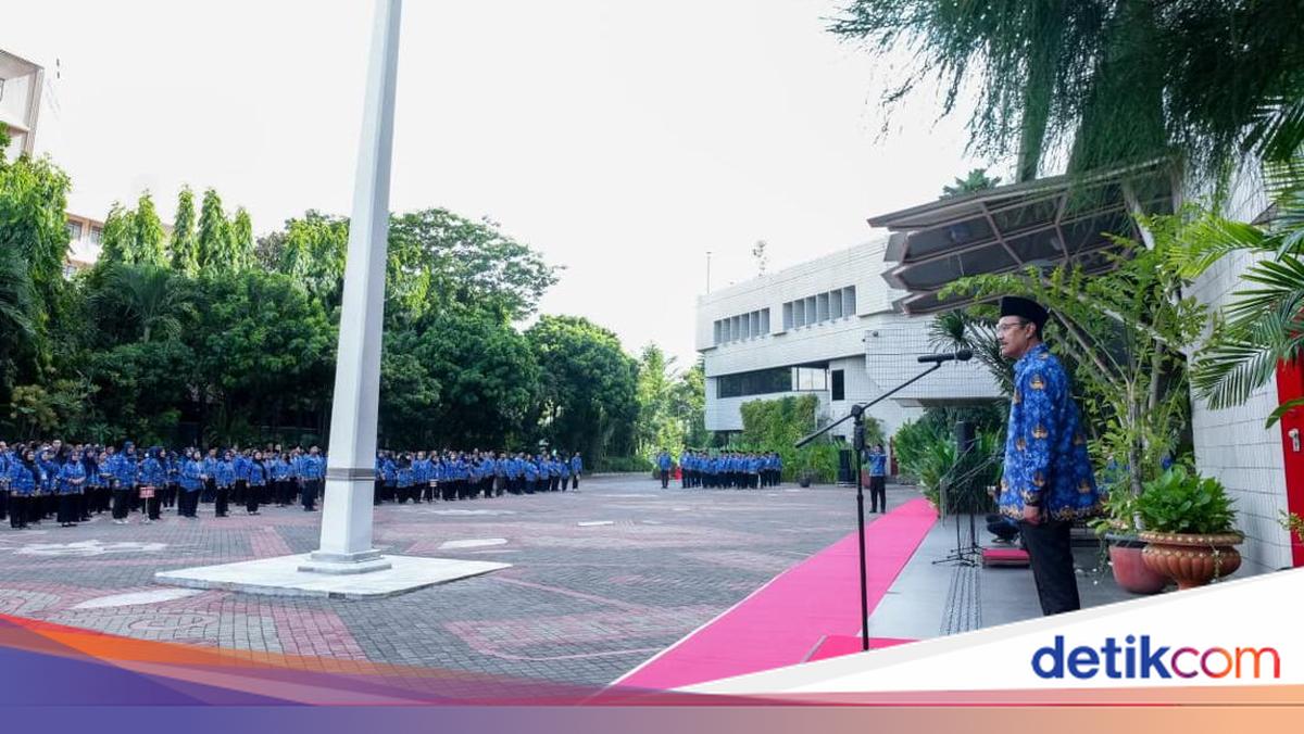 Pimpin Upacara Hari Pahlawan 2025, Mensos Ajak Teladani 3 Nilai Pahlawan