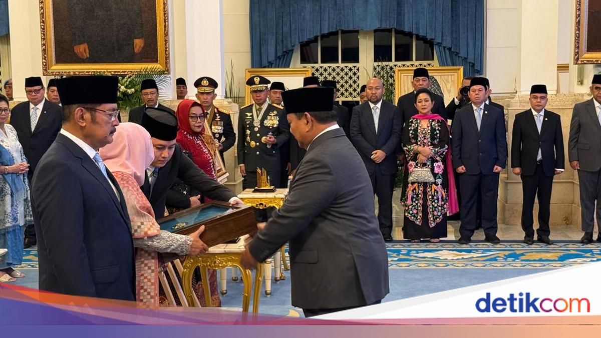 Prabowo Resmi Anugerahkan Gelar Pahlawan ke 10 Tokoh: Soeharto hingga Gus Dur
