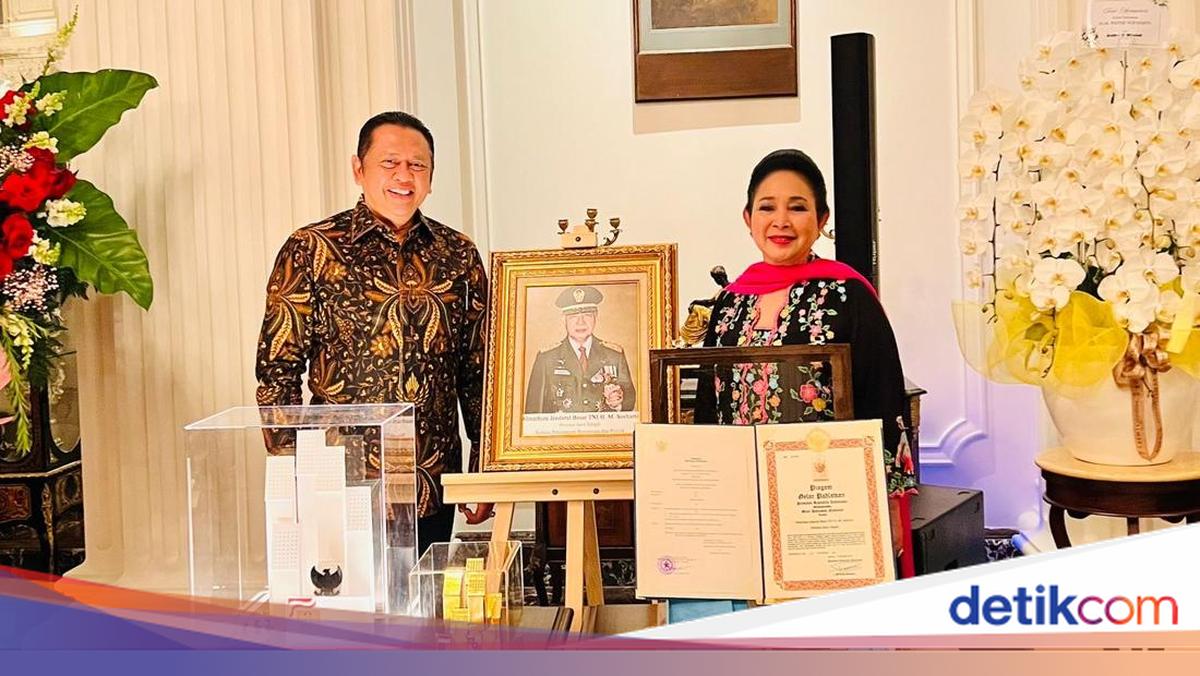 Bamsoet Puji Prabowo Anugerahkan Gelar Pahlawan Nasional ke Soeharto