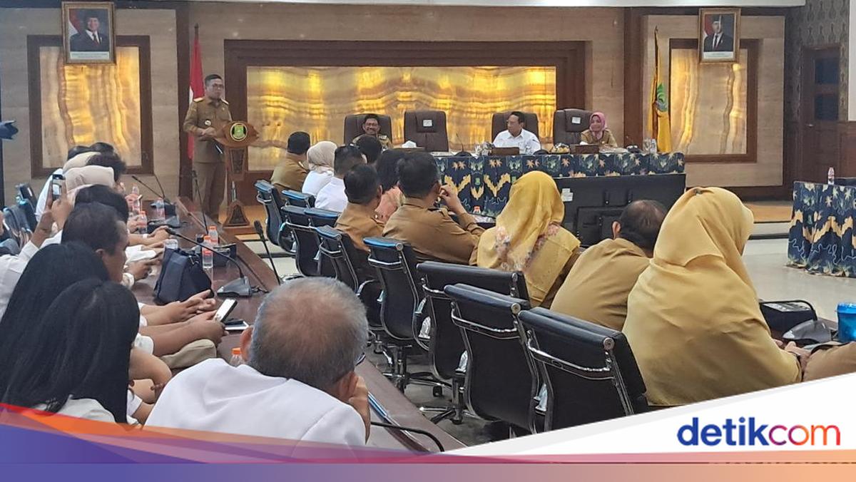Andra Soni Minta Dukungan Wamenkes Bangun RS Paru-paru dan Klinik Keliling