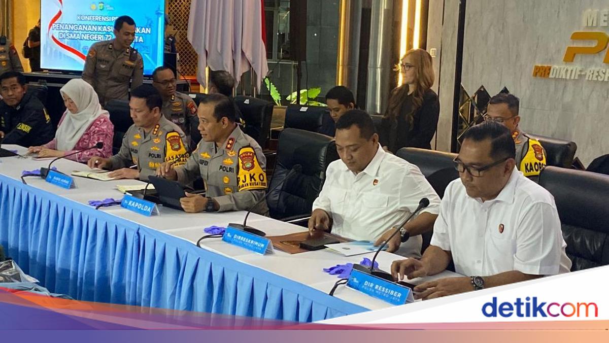 Kapolda Metro Ajak Warga Tingkatkan Kepedulian Sesama Usai Ledakan di SMAN 72