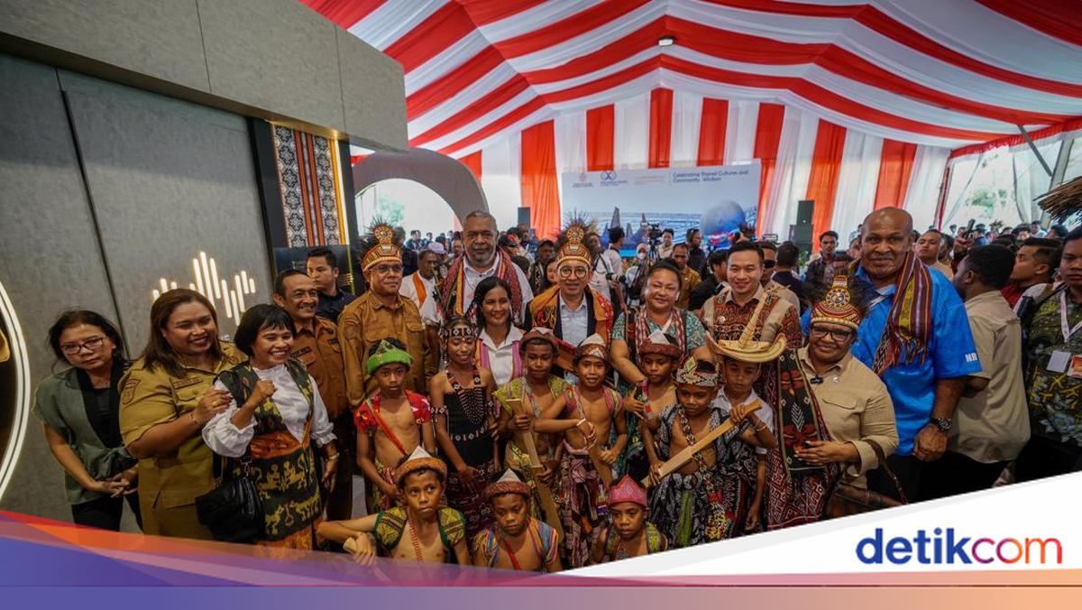 Buka Pameran di NTT, Menbud Teguhkan Keragaman Budaya di Kawasan Pasifik