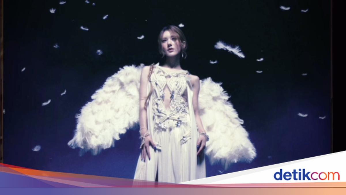 Aktris drama China, Zhao Lusi menangis haru saat rayakan ulang tahun ke-27. Dia gak menyangka bisa bertahan usai sakit dan memulai babak baru.

via @detik_pop