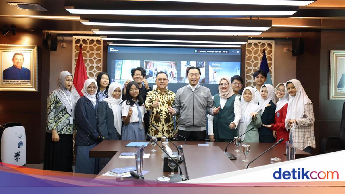 Ibas Ajak Anak Muda Tuangkan Rasa Hormat Lewat Lomba Cerita di Hari Ayah