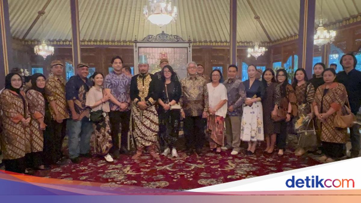 Keraton Solo Memanas Usai 2 Putra Mendiang PB XIII Berebut Takhta